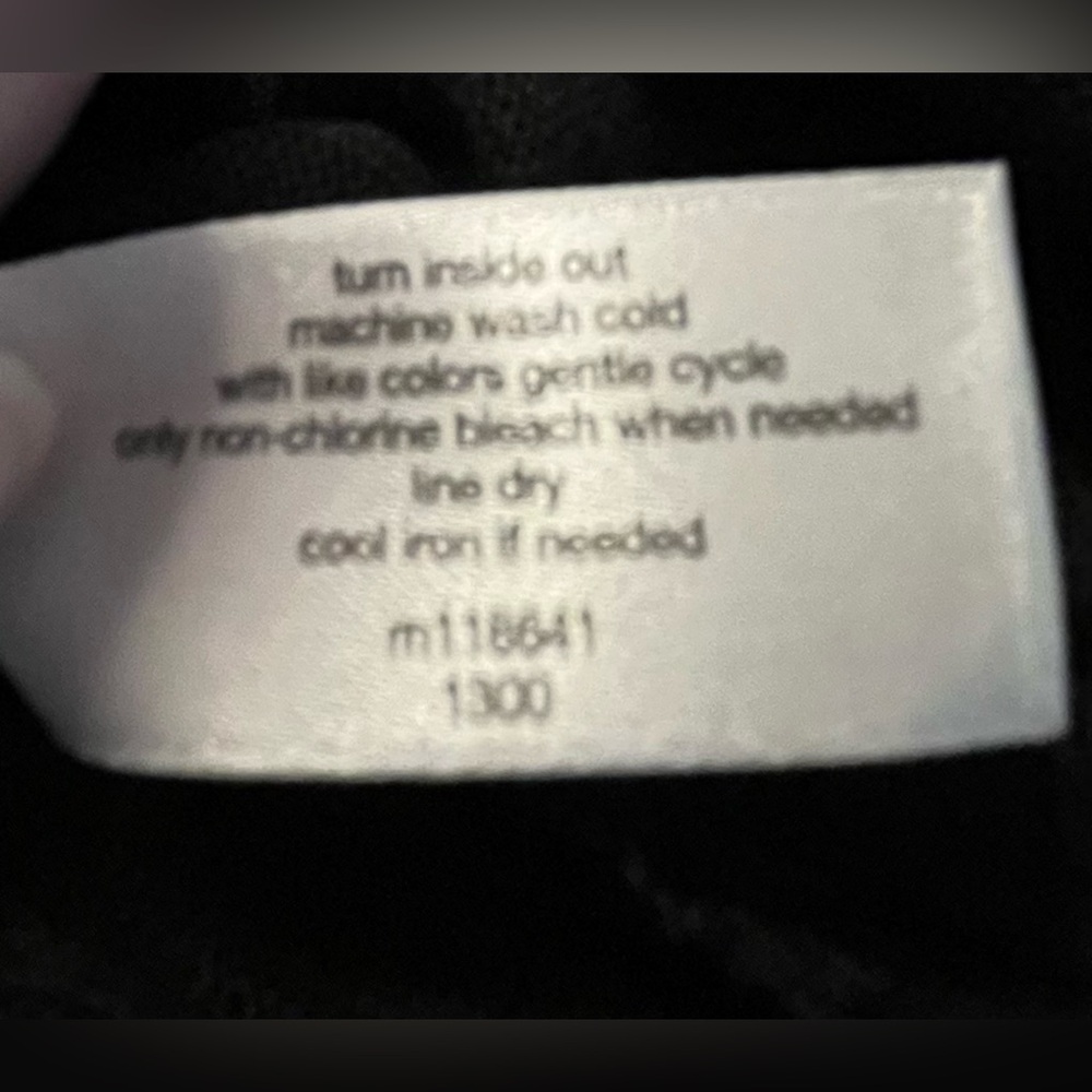 Lane Bryant Women’s Black V-Neck Ribbed Top - Picture 11 of 11